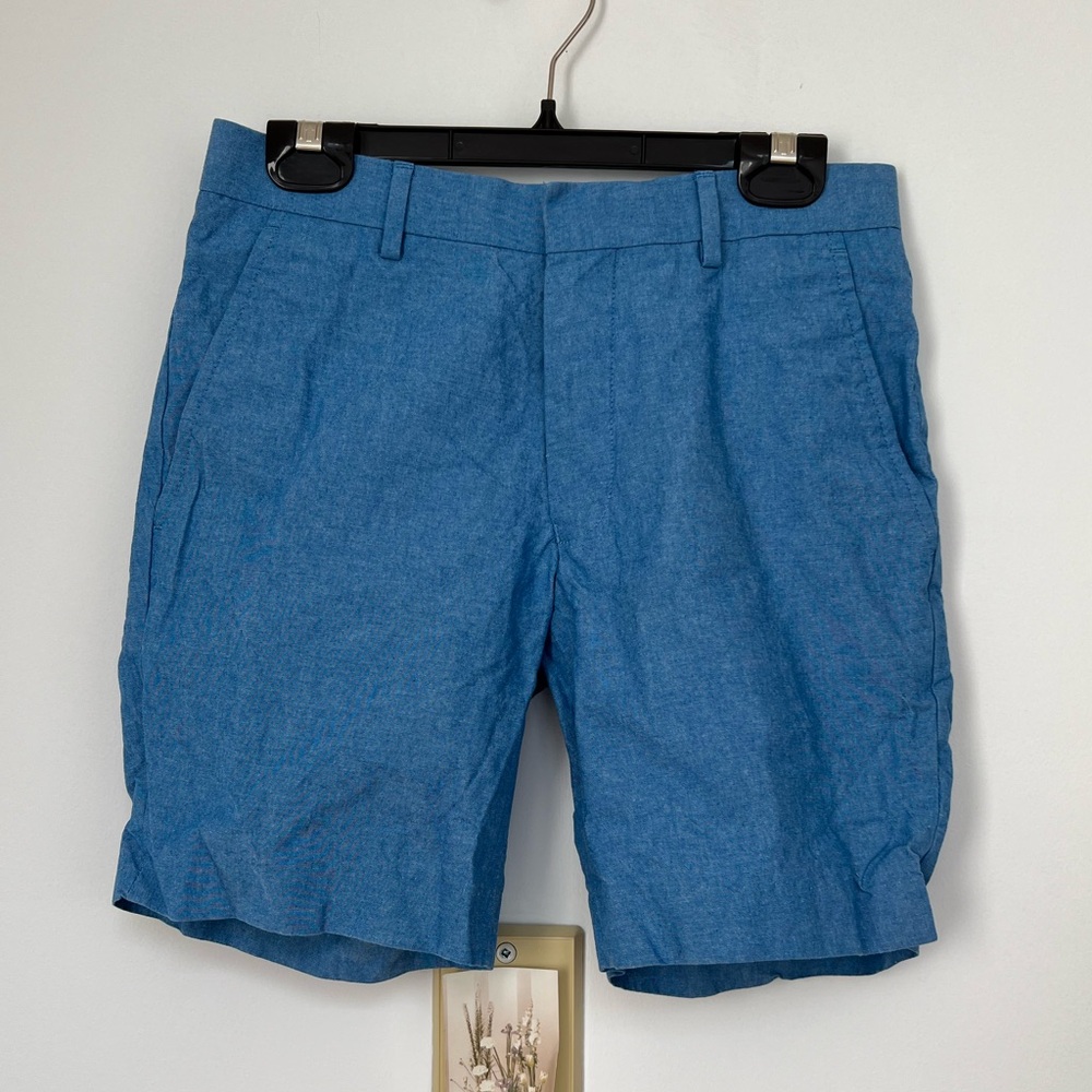 TOPMAN (sz 26) 100% cotton men’s cob chambray bright blue 6” inseam beach shorts